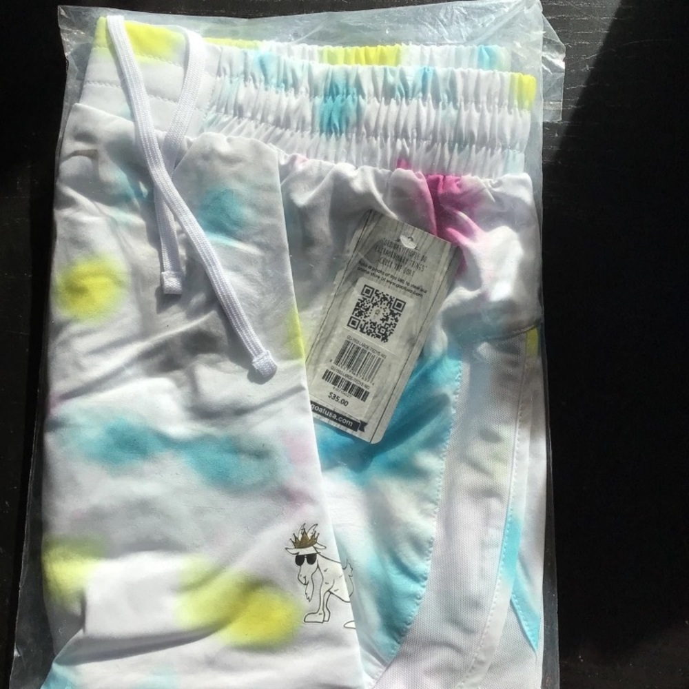 GOAT Tye Dye Running shorts women’s medium